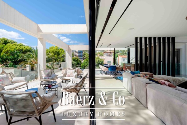 photo 12 Stunning Villa with garden & sea views in Old Bendinat