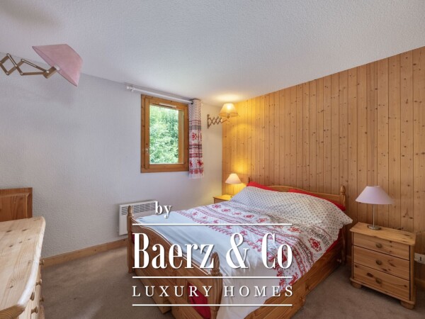 photo 11 3-bedroom penthouse - Ideally located