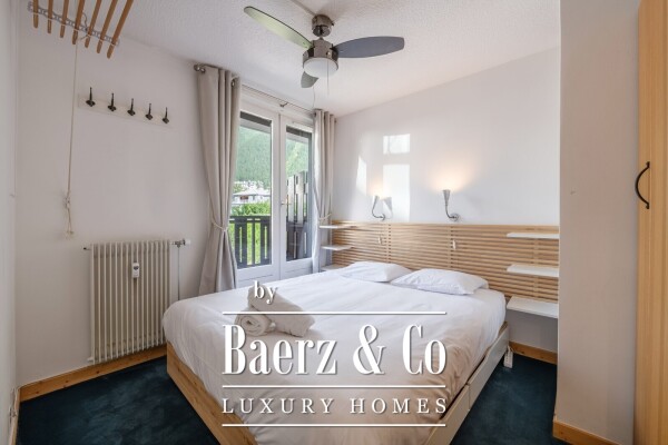 photo 5 Bright 1-Bedroom Apartment plus Sleeping Alcove in the Heart of Chamonix Mont-Blanc