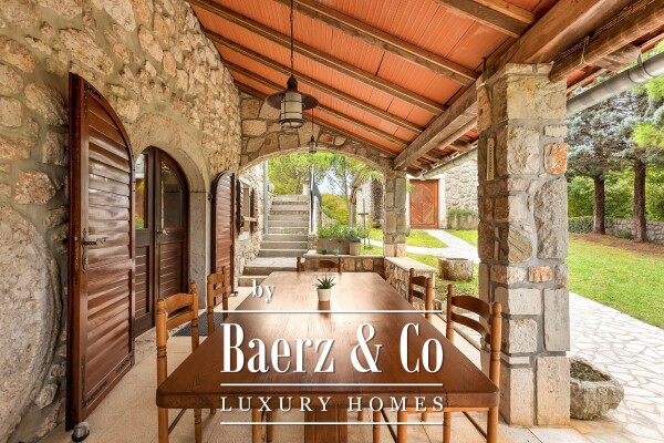 photo 10 Charming rustic house surrounded by peaceful, lush gardens