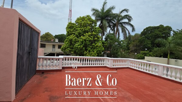 photo 31 Street 60 #375 x 43 y 41 centro 375