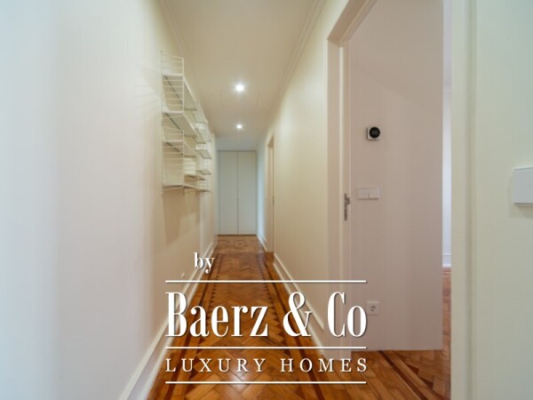 photo 13 3-Bedroom Apartment, with Natural Light - Campo de Ourique / Amoreiras