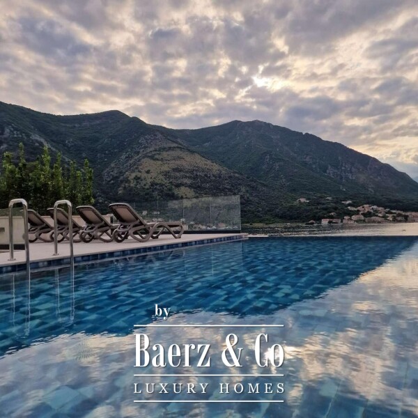 photo 7 Apartment in Kotor with a Pool and a Panoramic Sea View