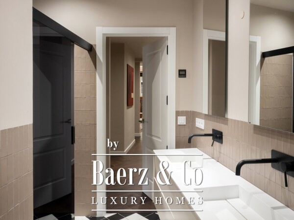 photo 13 Refined Apartment in the Old Town with terrace & parking