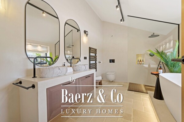 photo 12 Villa - Nueva Andalucia - Marbella - Ref: 8648