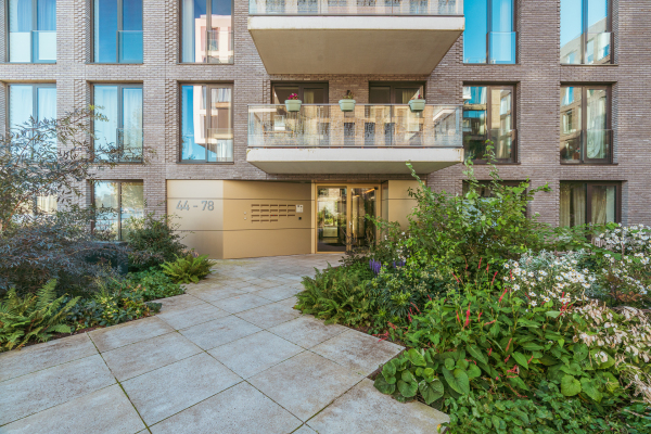 photo 30 Lorriestraat 60