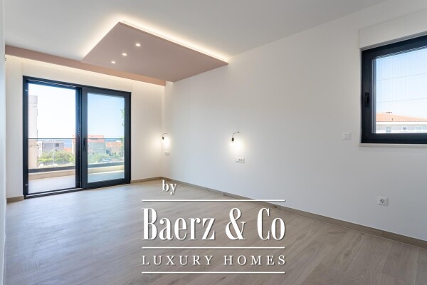 photo 10 Promajna, luxurious semi-detached house with a sea view, close to the center and the beach