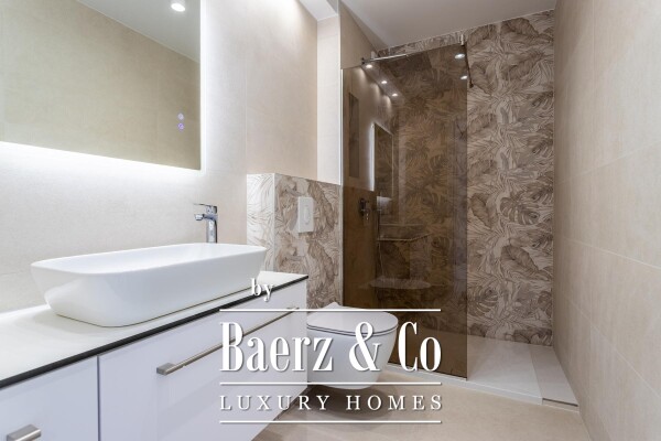 photo 16 Promajna, luxurious semi-detached house with a sea view, close to the center and the beach