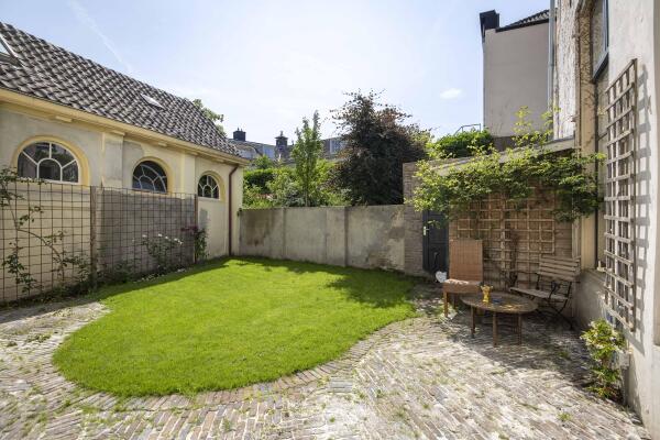 photo 46 Zaadmarkt 93