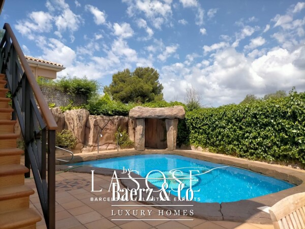 photo 11 Sant Pere de Ribes, Els Cards