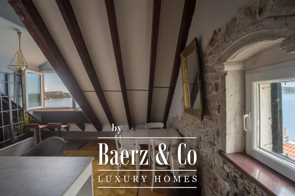 photo 14 Šibenik, old town - a historic palace from the 12th century