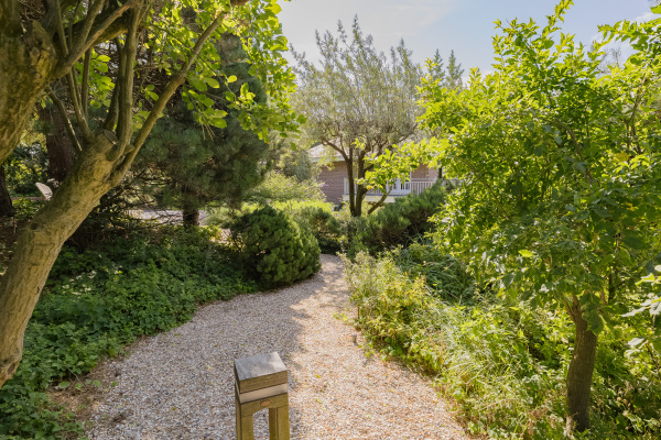 photo 76 Dennenweg 8