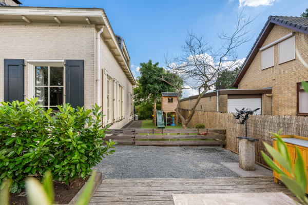 photo 63 Oosteindseweg 40