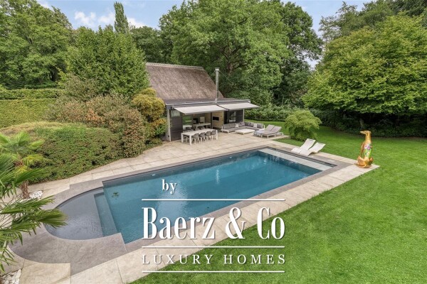 photo 47 Unieke villa op AAA locatie in hartje Vriesdonk met praktijk/bureelruimte!