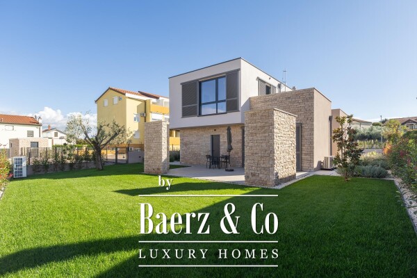 photo 26 Istria, Umag, spacious modern house with stone details and heated pool