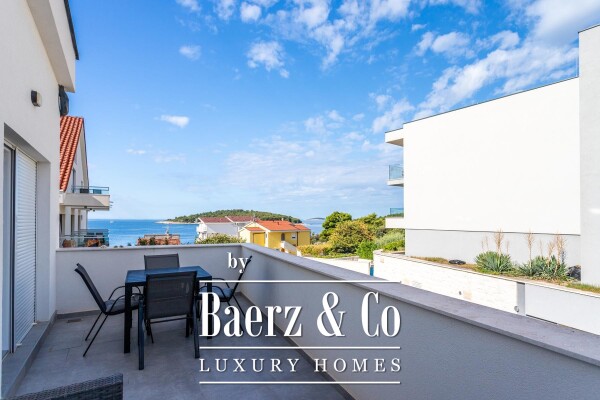 photo 17 Rogoznica, Zečevo, house with 4 apartments and a basement, 366.81 m²