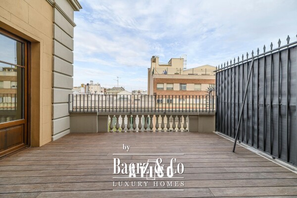 photo 3 Penthouse for sale in Dreta de l'Eixample