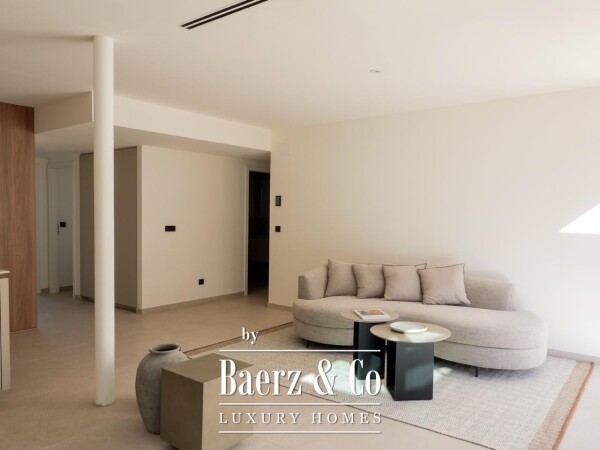 photo 8 Brand-new modern penthouse with expansive terraces and open views in Santa Catalina