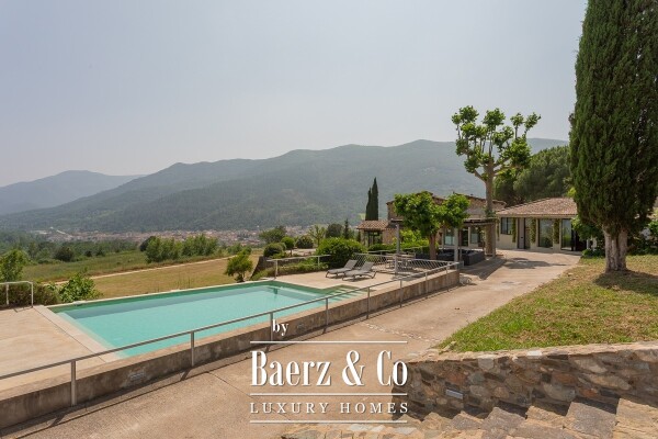 photo 26 Exceptional 18th century masia with tourist licence in Amer.