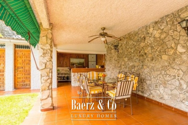 photo 3 Exclusive Luxury Villa for Sale in El Plantío – Prestigious Madrid Residential Estate