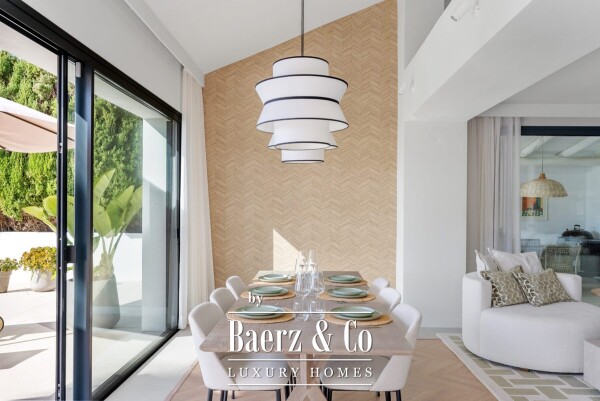 photo 16 Villa - Nueva Andalucia - Marbella - Ref: 8684