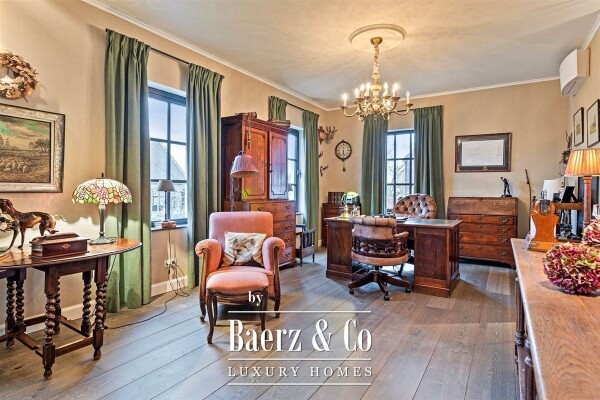 photo 14 Uitzonderlijke Duplex met zicht op kanaal, garage, carport en ruime (wijn)kelder!