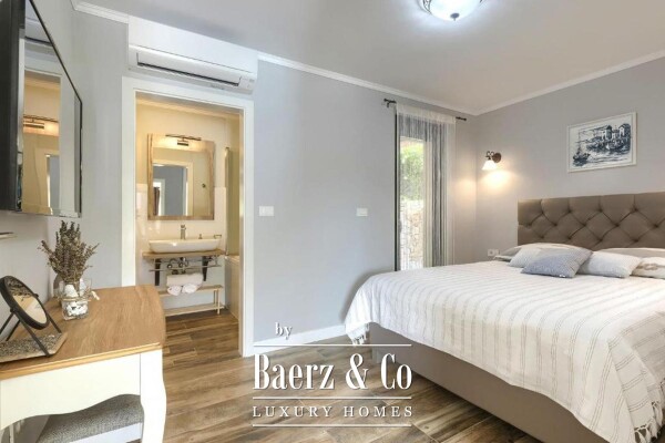 photo 8 Istria, Rovinj, a beautiful house on a large plot with a guest house and a swimming pool