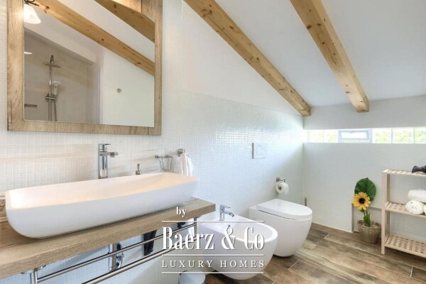 photo 18 Istria, Rovinj, a beautiful house on a large plot with a guest house and a swimming pool