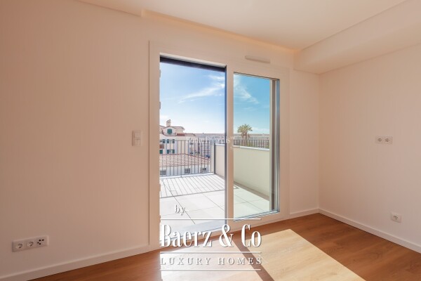 photo 4 Beautiful luxury home in Carcavelos e Parede, Parede