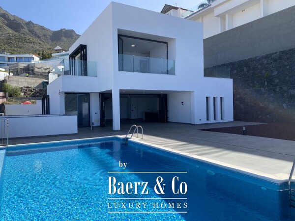 photo 2 High quality new built villa ready to move in Costa Adeje