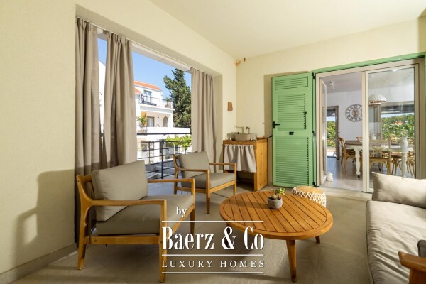 photo 14 Hvar, Vrboska, beautiful stone villa near the sea