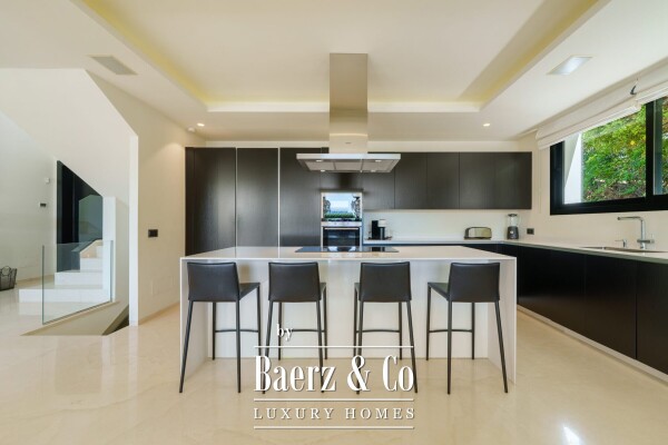 photo 56 Villa - Nueva Andalucia - Marbella - Ref: 8701