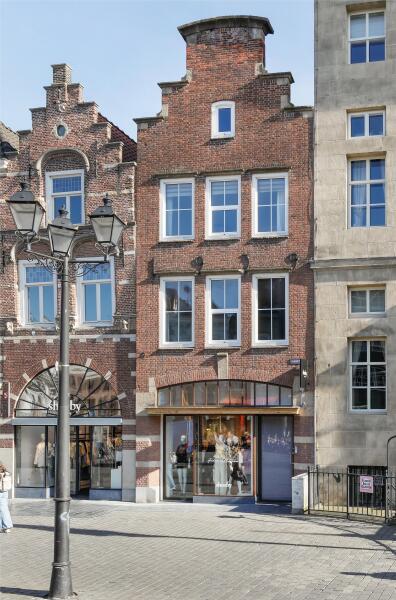 photo 32 Markt 1 B
