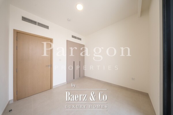 photo 16 Brand New | Single Row | Prime Location