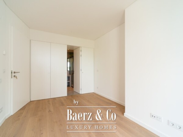 photo 32 House T4 +1 in Monte Estoril