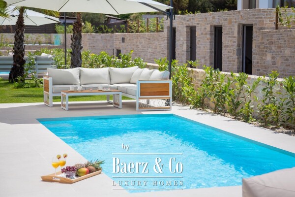 photo 9 Tkon, Palms resort, luxury villa with pool and sea view