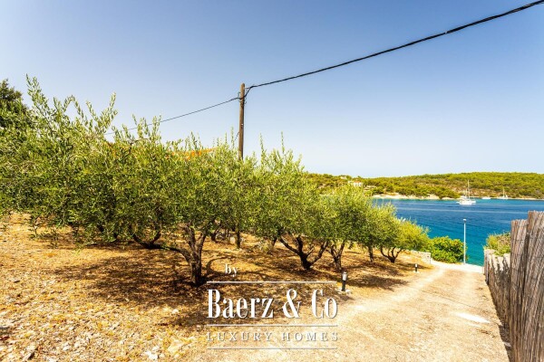 photo 34 Šolta, Nečujam - Property on a Spacious Plot of 3,843 m² first row by the sea